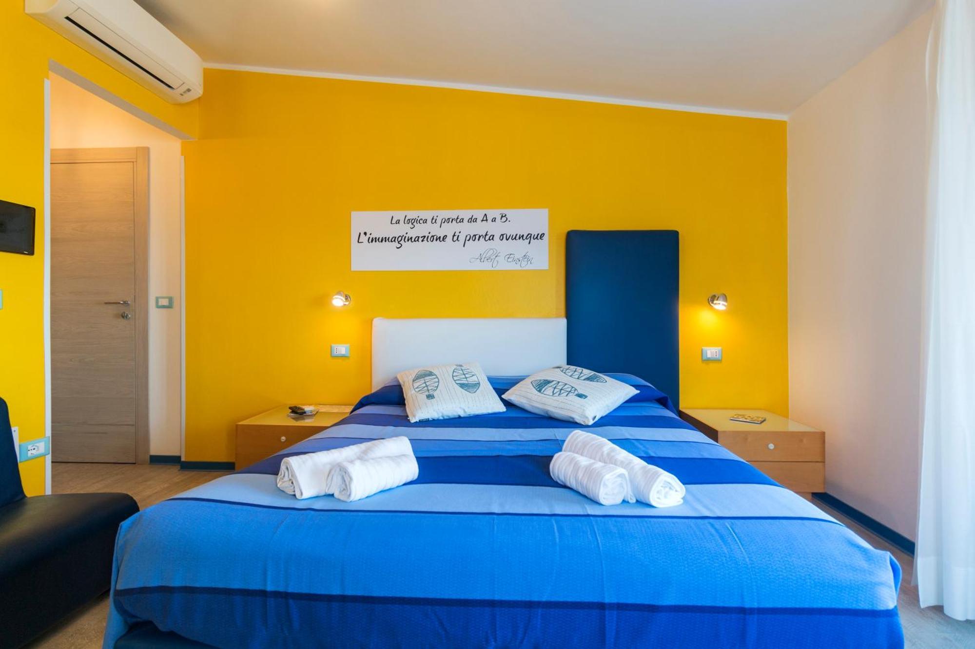 La Favorita Hotel Cala Gonone Eksteriør bilde