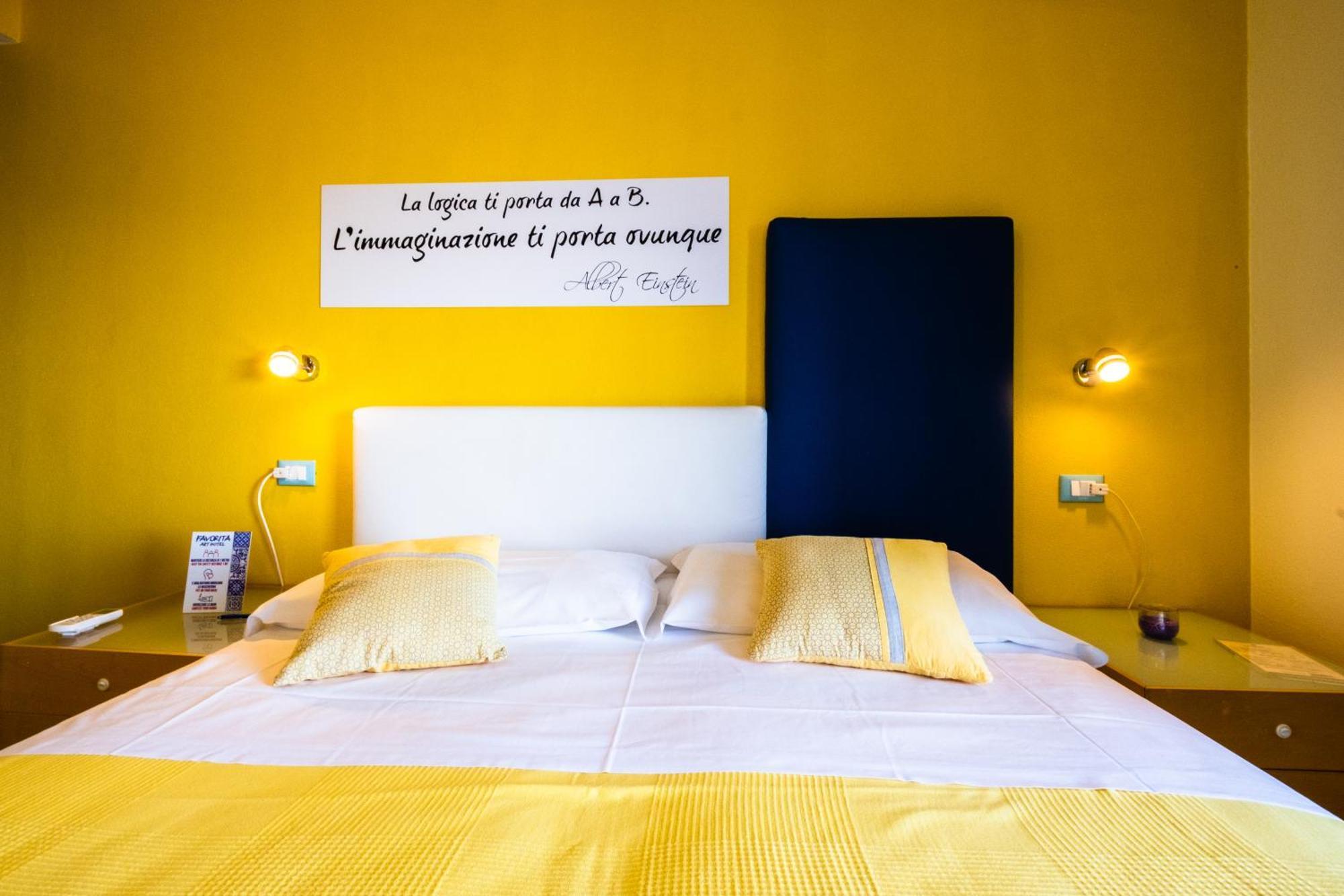 La Favorita Hotel Cala Gonone Eksteriør bilde