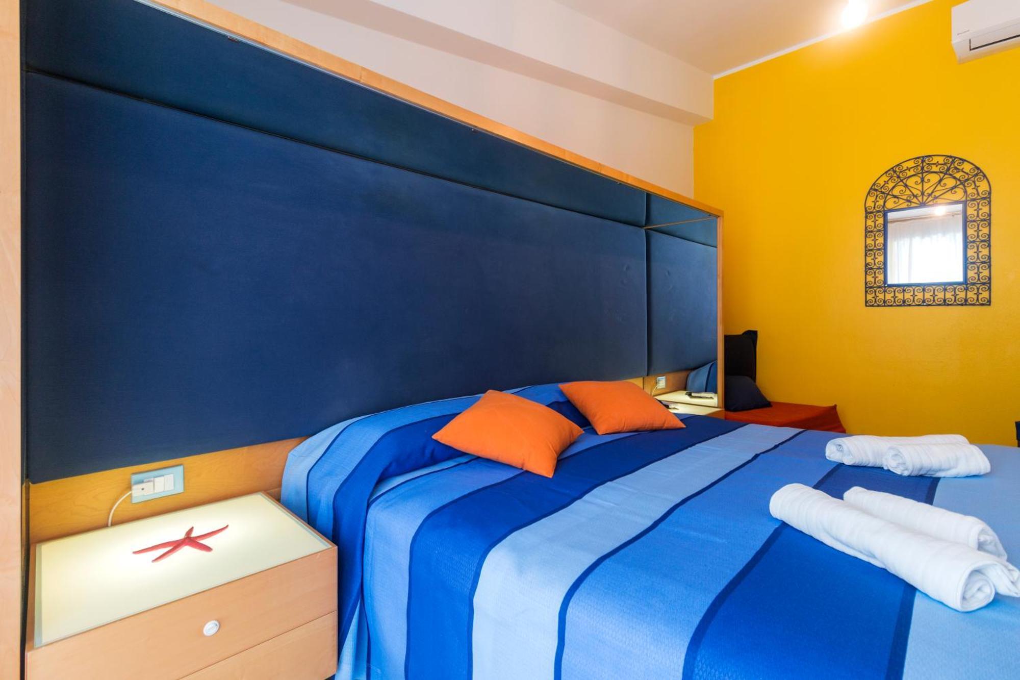La Favorita Hotel Cala Gonone Eksteriør bilde